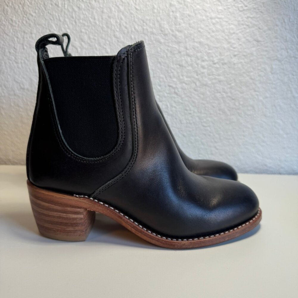 Red Wing Heritage Harriet Chelsea Boot - Size 7 womens